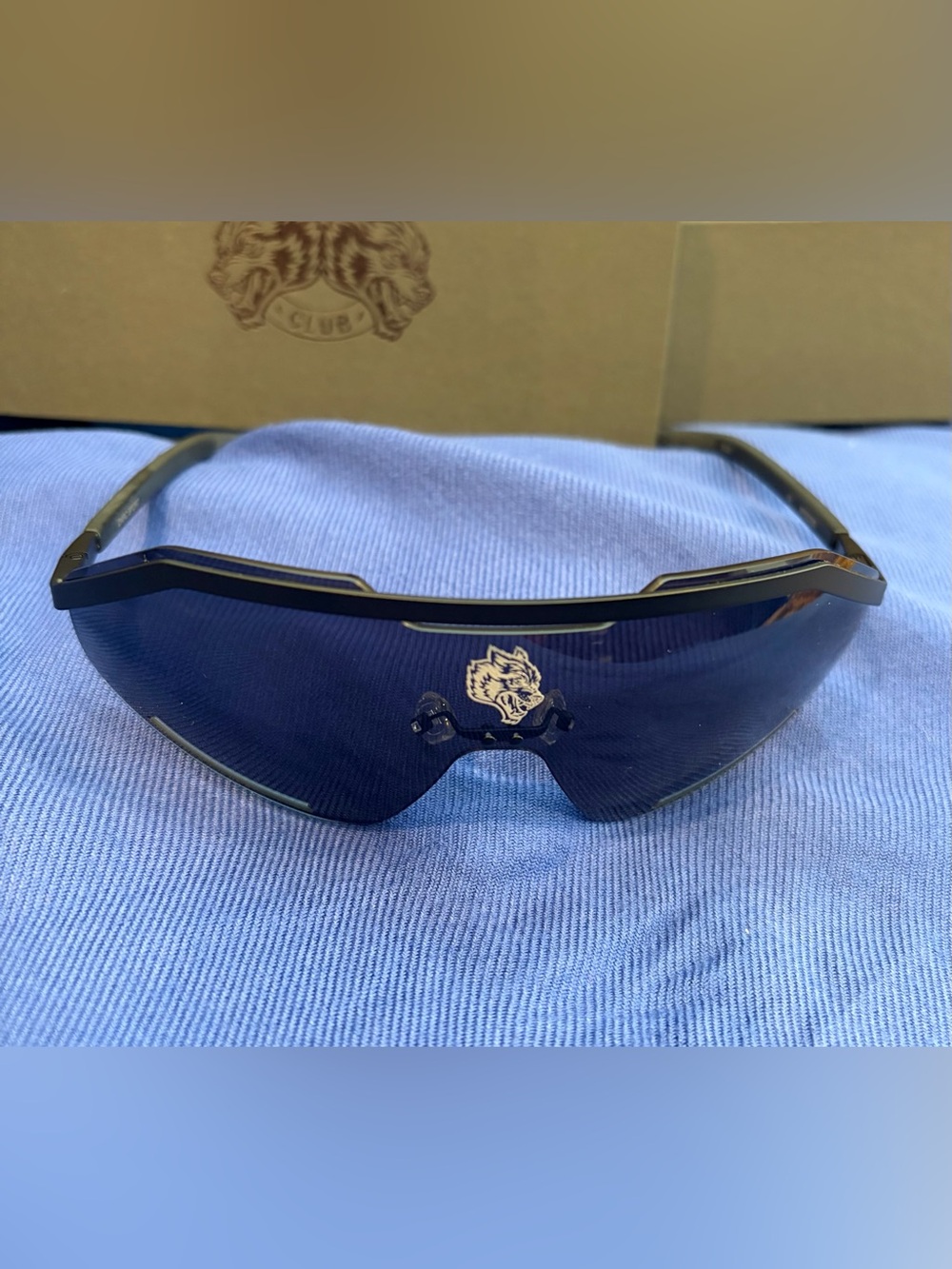 Darc Sport Wolf Head Speeder Glasses Black Limited Edition Unisex
